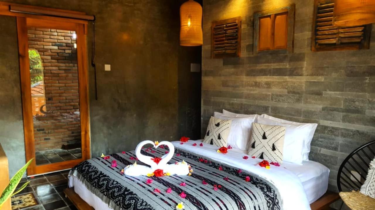 Oma Watu Inn Pringkuku Buitenkant foto
