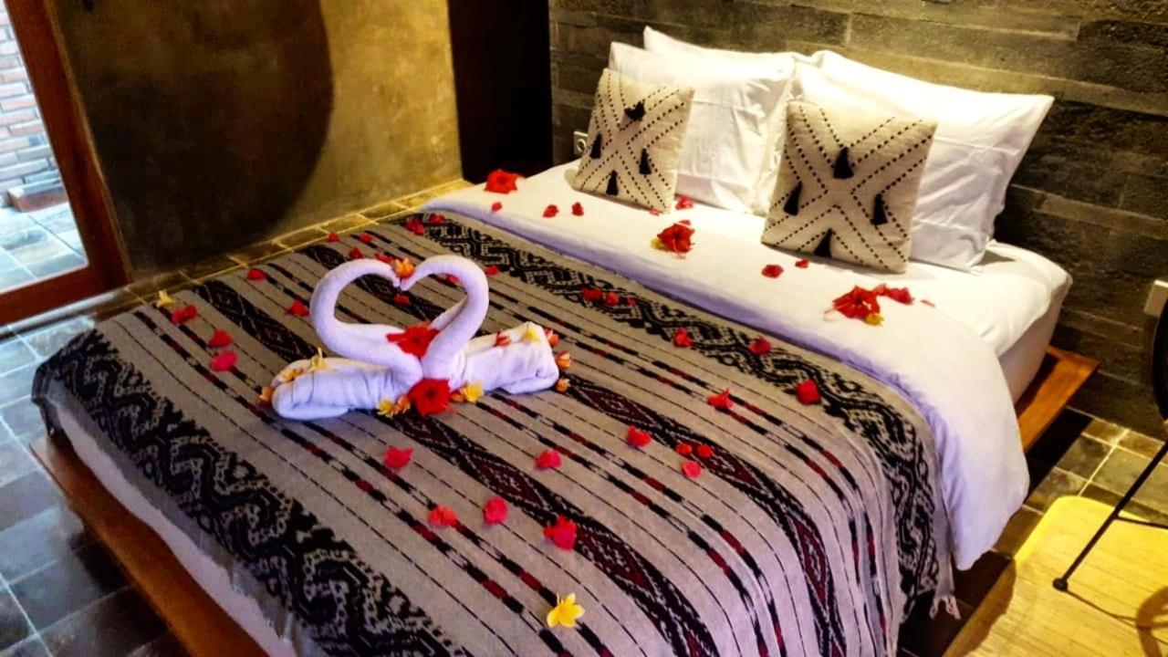 Oma Watu Inn Pringkuku Buitenkant foto